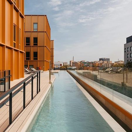 Pallars Student Accommodation: Spacious Studios for Barcelona Students Exterior photo
