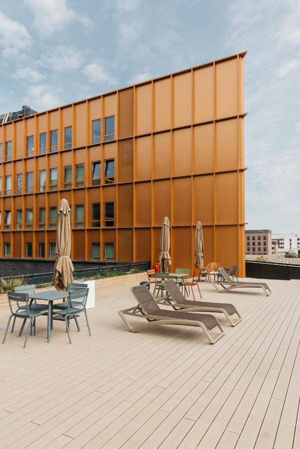 Pallars Student Accommodation: Spacious Studios for Barcelona Students Exterior photo